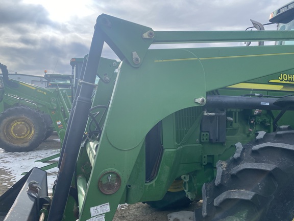 Buhler Farm King 2895 Loader