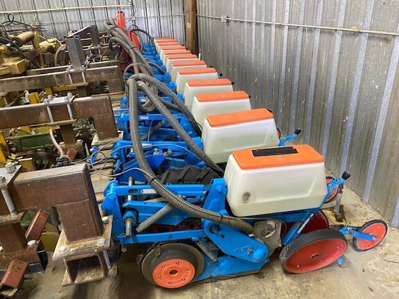 1999 Monosem 12 Row Tree Planter