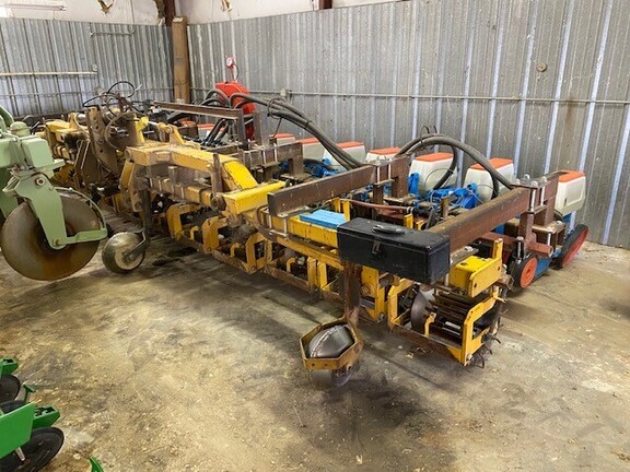 1999 Monosem 12 Row Tree Planter