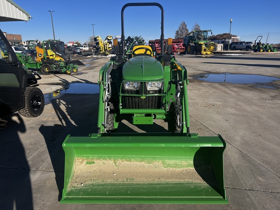 2023 John Deere 3035D Tractor Compact