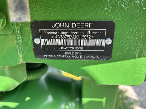 2020 John Deere 5075E Tractor