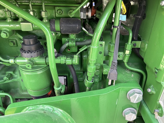 2020 John Deere 5075E Tractor