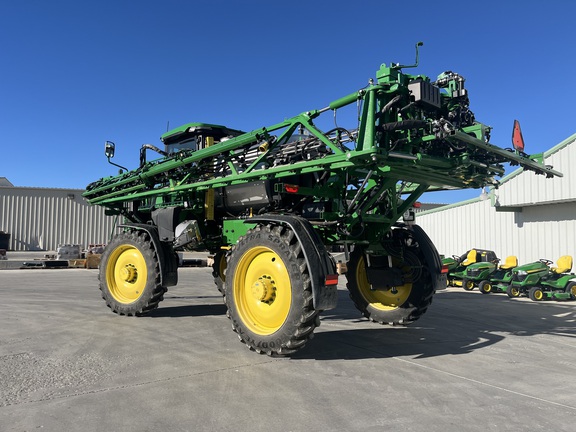 2024 John Deere 410R Sprayer/High Clearance