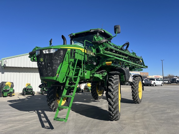 2024 John Deere 410R Sprayer/High Clearance