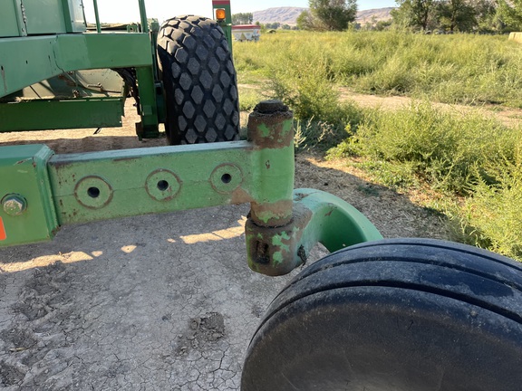 2008 John Deere 4995 Windrower