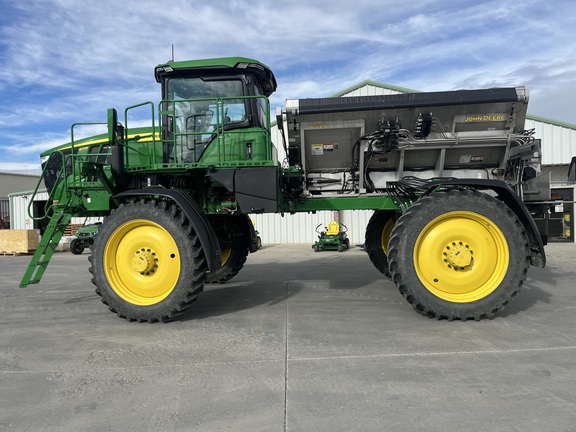 2024 John Deere 400R Sprayer/High Clearance