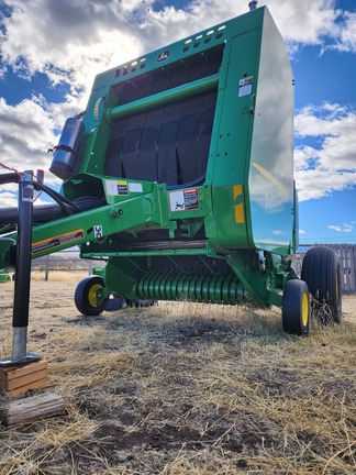 2021 John Deere 450E Baler/Round