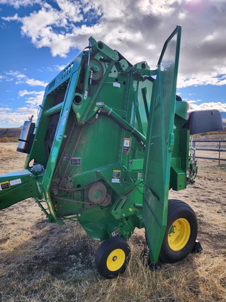 2021 John Deere 450E Baler/Round