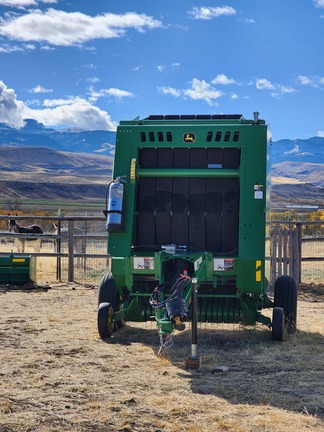 2021 John Deere 450E Baler/Round