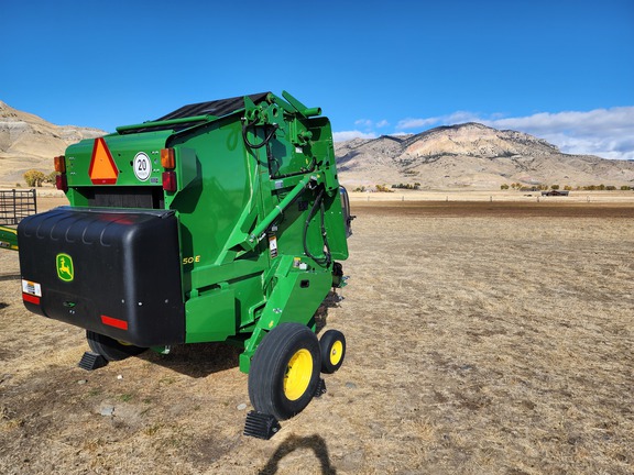 2021 John Deere 450E Baler/Round