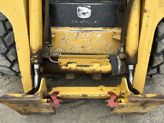 2008 John Deere 332 Skid Steer Loader