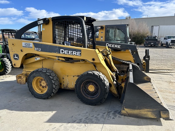 2008 John Deere 332 Skid Steer Loader