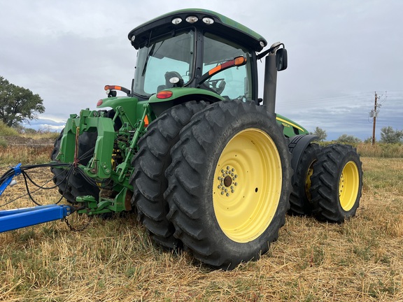 2010 John Deere 8320R 2010 Tractor