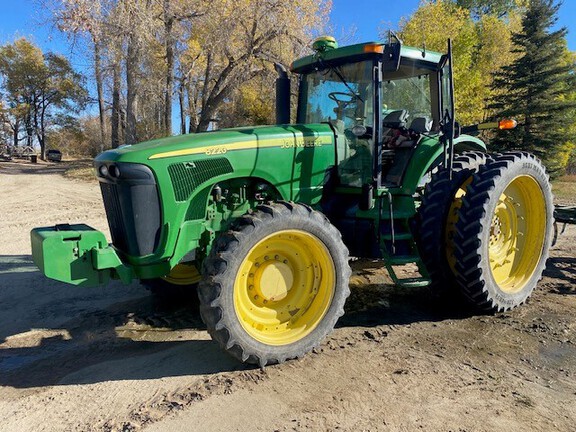 2004 John Deere 8220 Tractor