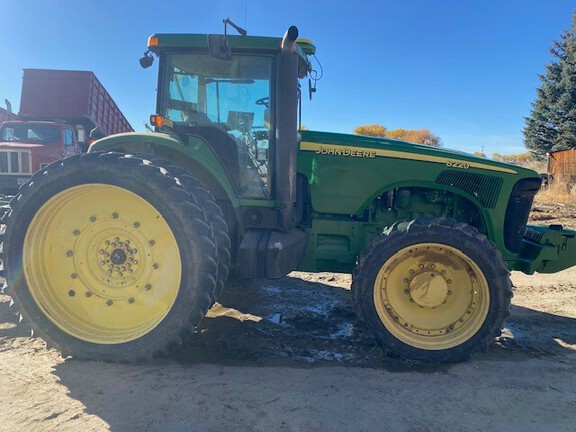 2004 John Deere 8220 Tractor