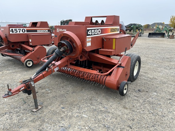 2001 AGCO Hesston 4590 Baler/Square