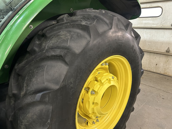 2018 John Deere 5100E Tractor