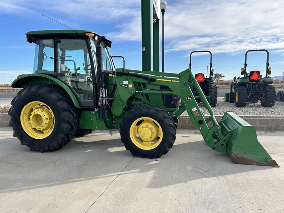 2018 John Deere 5100E Tractor