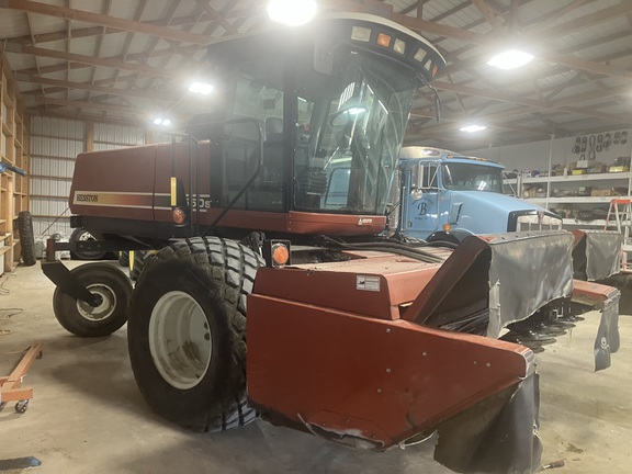 2002 AGCO Hesston 8550S Windrower