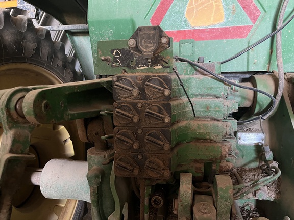 2000 John Deere 8210 Tractor