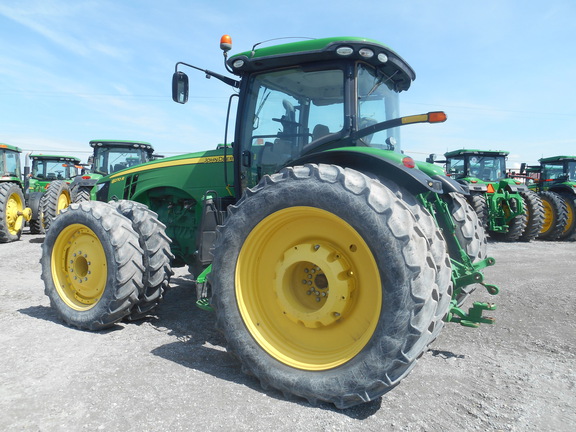 2016 John Deere 8270R Tractor
