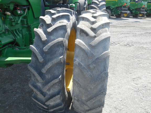 2016 John Deere 8270R Tractor