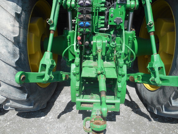 2016 John Deere 8270R Tractor