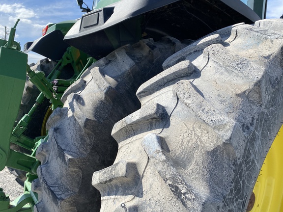 2022 John Deere 8R 340 Tractor