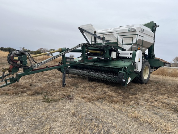 2015 Pickett TWIN MASTER Combine