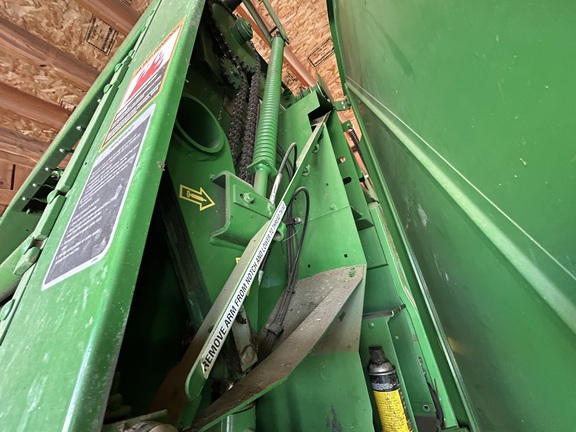 2013 John Deere 569 Baler/Round