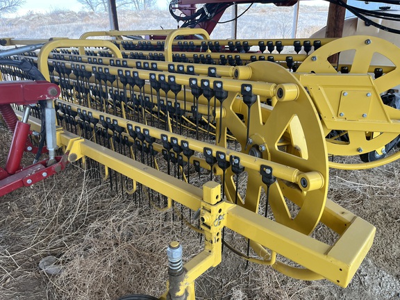 2021 New Holland 230 ROLABAR Rake