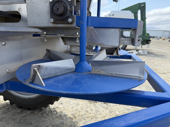 2025 Misc ROW CROP 10 TON FERTILIZER SPREADER Misc