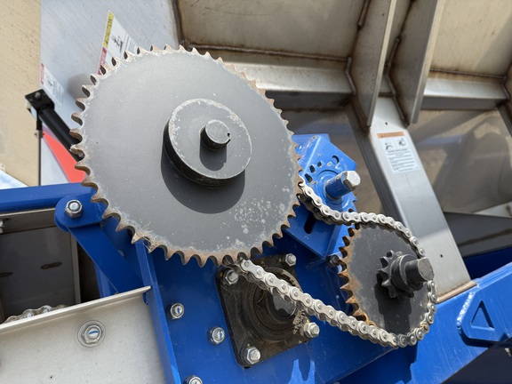 2025 Misc ROW CROP 10 TON FERTILIZER SPREADER Misc