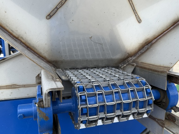 2025 Misc ROW CROP 10 TON FERTILIZER SPREADER Misc