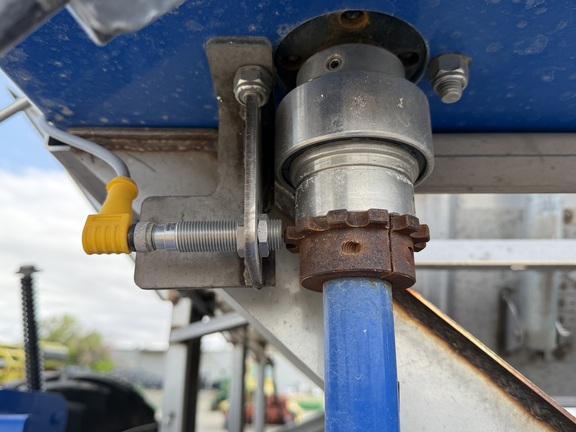 2025 Misc ROW CROP 10 TON FERTILIZER SPREADER Misc