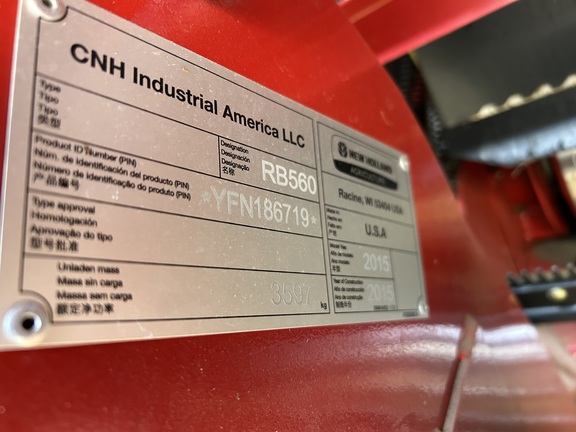 2015 New Holland Rollbelt 560 Baler/Round