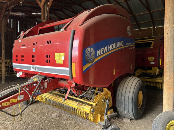 2015 New Holland Rollbelt 560 Baler/Round