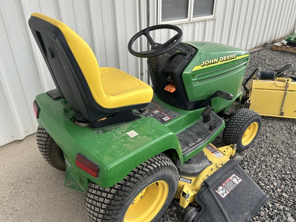 2001 John Deere 325 Garden Tractor