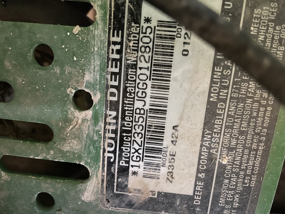 2016 John Deere Z335E Mower/Zero Turn