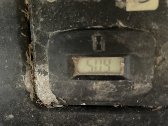 2016 John Deere Z335E Mower/Zero Turn