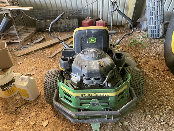 2016 John Deere Z335E Mower/Zero Turn