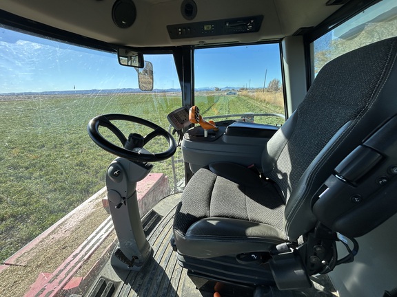 2016 Massey Ferguson WR9870 Windrower