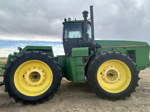 1993 John Deere 8870 Tractor 4WD