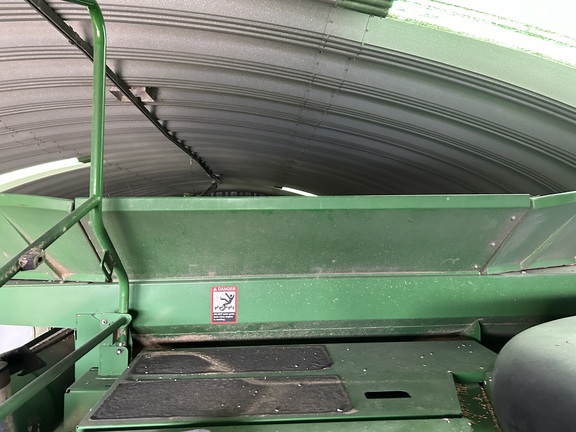 2001 John Deere 9750 STS Combine