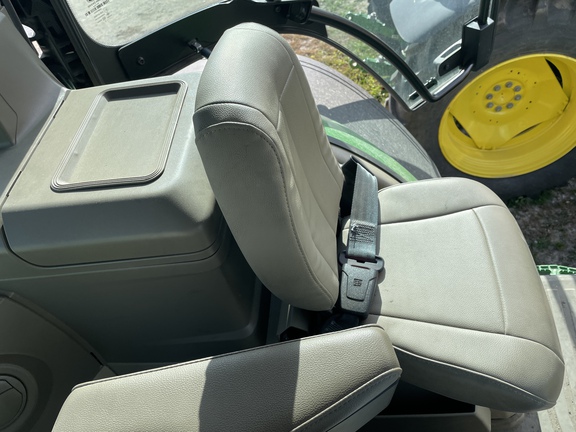 2022 John Deere 8R 410 Tractor