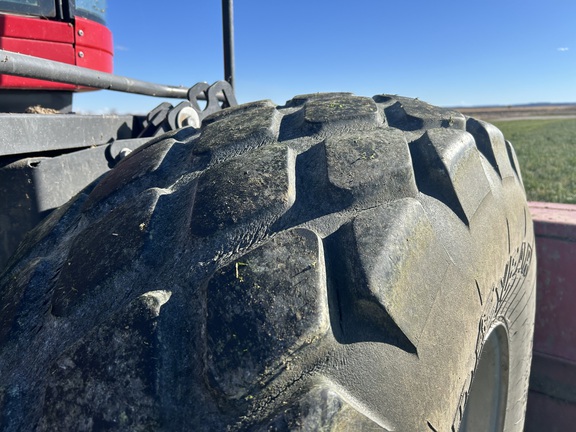 2016 Massey Ferguson WR9870 Windrower