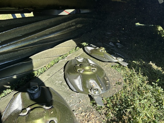 2016 Massey Ferguson WR9870 Windrower