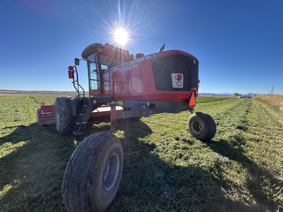 2016 Massey Ferguson WR9870 Windrower