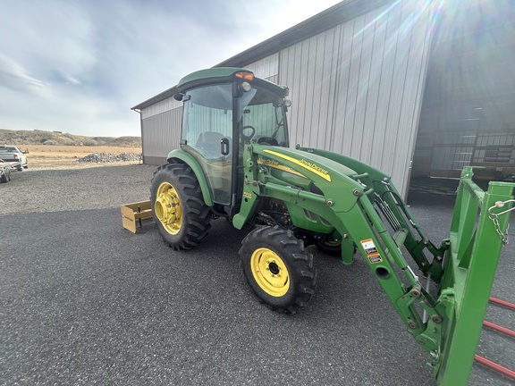 2009 John Deere 4320 Tractor Compact