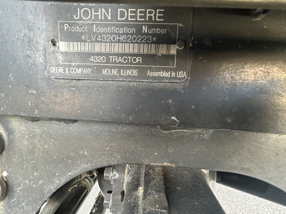 2009 John Deere 4320 Tractor Compact